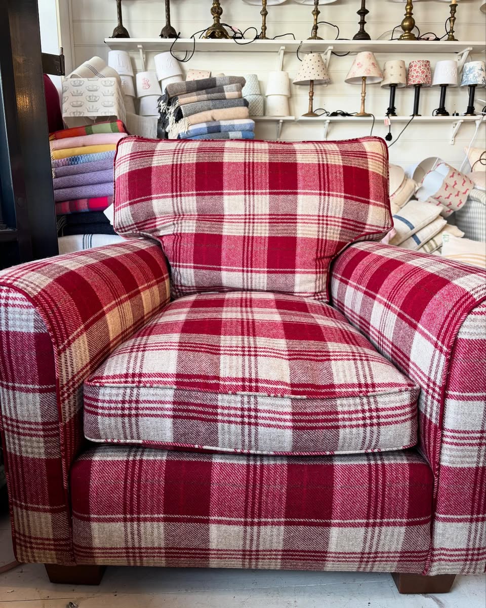 Brocante Gramon - Red Tartan Wool Armchair