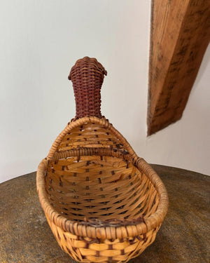 Brocante Gramon - Vintage Duck Wicker Basket