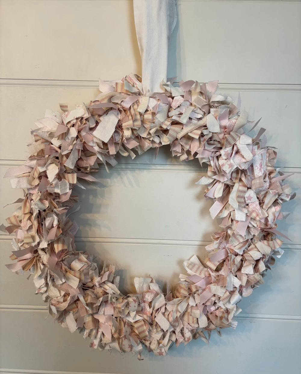 Brocante Gramon - Christmas Rag Wreath - Pinks