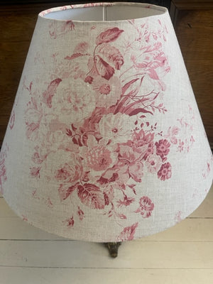 Brocante Gramon - English Linen Raspberry Floral lampshade