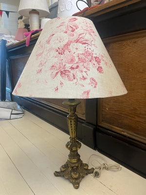 Brocante Gramon - English Linen Raspberry Floral lampshade