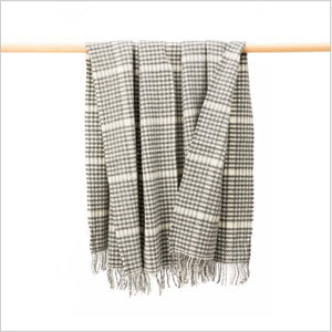 Brocante Gramon - Merino Wool Cashmere Throw - Grey /Cream Herringbone Check