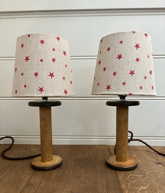 Brocante Gramon - English Linen Mini Red Star Lamps