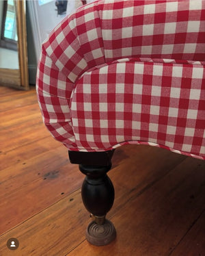 Brocante Gramon - Red Gingham Buttoned Bedroom Chair