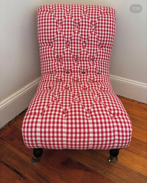 Brocante Gramon - Red Gingham Buttoned Bedroom Chair