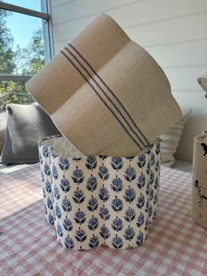 Brocante Gramon - English Linen Scalloped Lampshades - Blue Nitesh