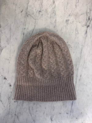 Brocante Gramon - SCA 3-ply Beanies | Moondust Cable Knit