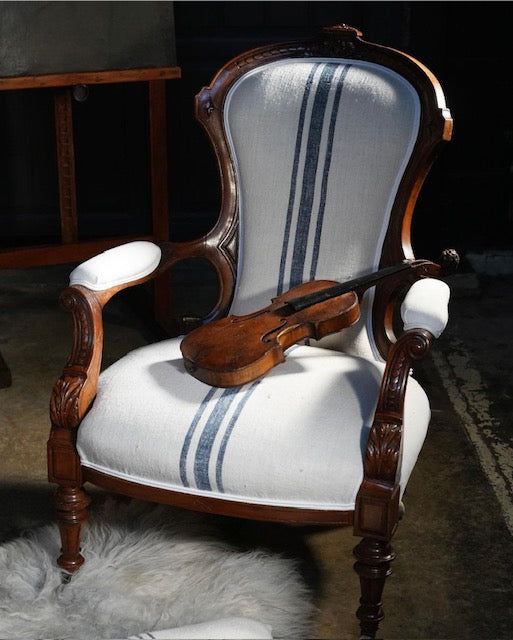 Brocante Gramon - Antique Victorian Armchair Restored with Antique Hungarian Grainsack Linen
