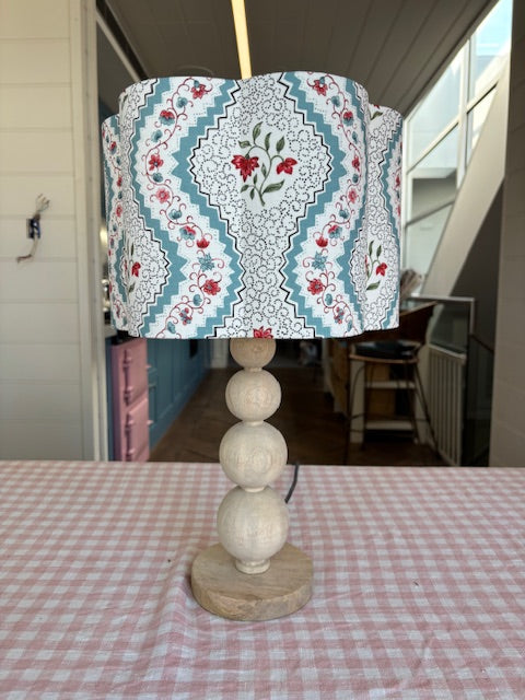 Brocante Gramon - English Linen Scalloped Lampshades - Floral Stripe in Blue