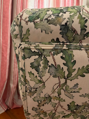 Brocante Gramon - Oak leaf English linen country house chair