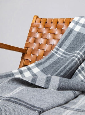 Brocante Gramon - Lambswool Double Face Check Throw |  Grey + White Box Check