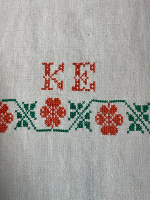 Brocante Gramon - Antique Linen Table Runner - monogrammed 'KE'