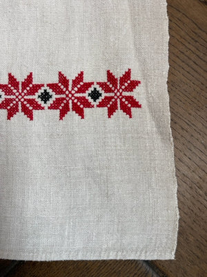 Brocante Gramon - Antique Linen Table Runner - monogrammed 'KE'