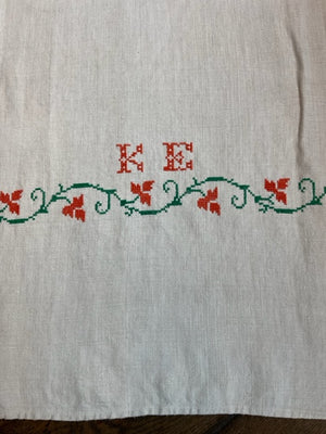 Brocante Gramon - Antique Linen Table Runner - monogrammed cross-stitched 'KE'