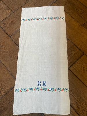 Brocante Gramon - Antique Linen Table Runner - monogrammed cross-stitched 'KE'
