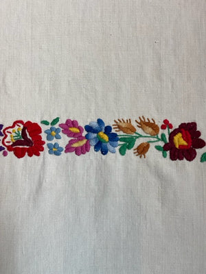 Brocante Gramon - Antique Linen Table Runner - monogrammed cross-stitched 'SJ'