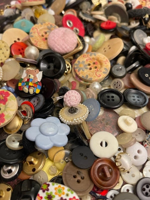 Brocante Gramon - Vintage Button Jars