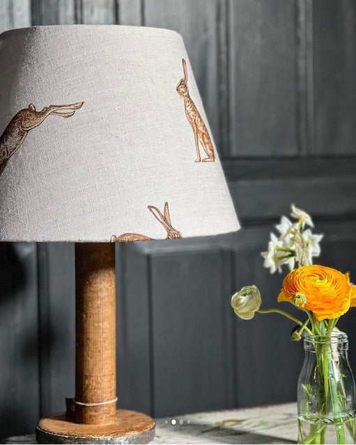 Brocante Gramon - English Linen Hare lampshades