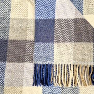 Brocante Gramon - Merino Wool Cashmere Throw - Denim & Cream Block Check