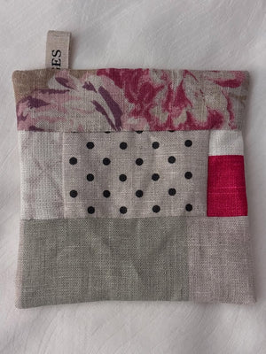 Brocante Gramon - Cabbages & Roses fabric coasters