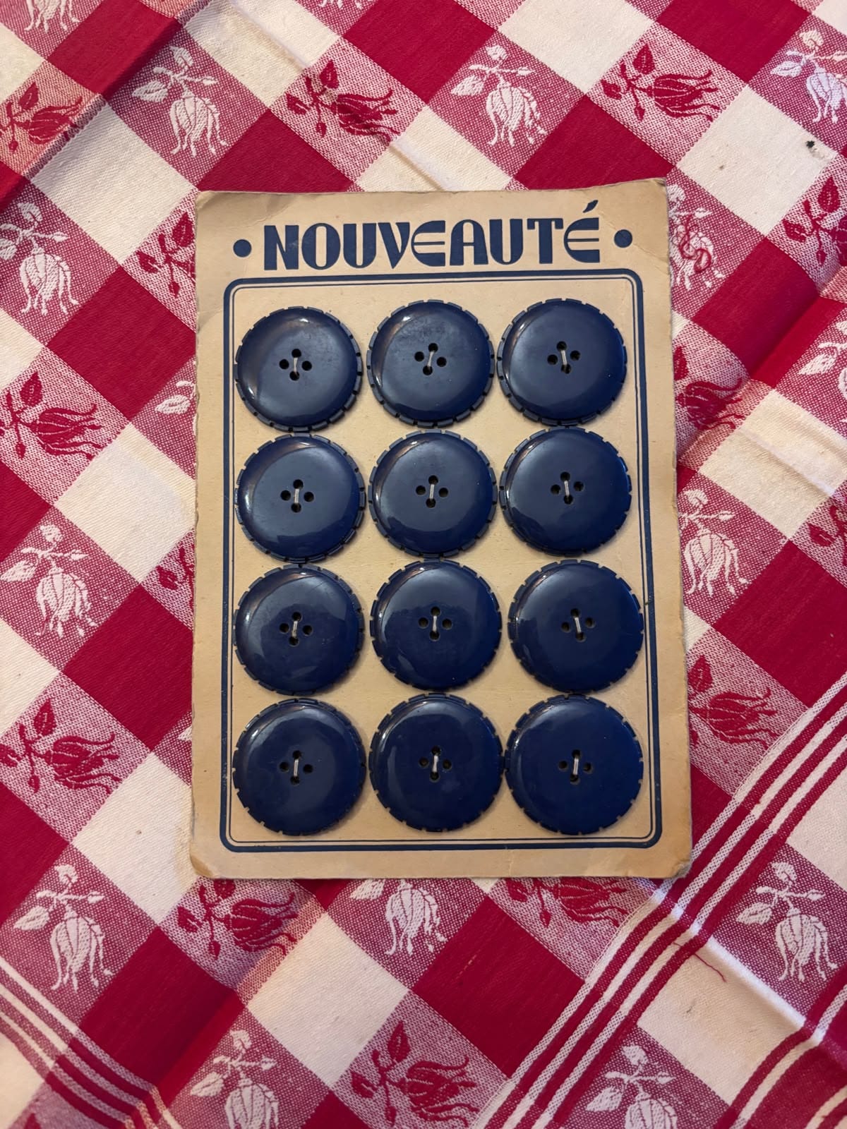 Brocante Gramon - Vintage French Buttons (Navy)