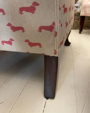 Brocante Gramon - Pink Dachshund Armchair