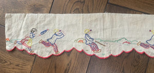 Brocante Gramon - Embroidered Antique French Shelf Decoration
