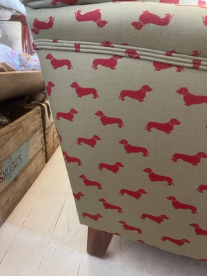 Brocante Gramon - Dachshunds Armchair