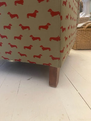Brocante Gramon - Dachshunds Armchair