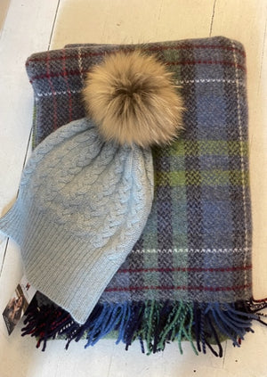 Brocante Gramon - SCA 3-ply Beanies | Duck Egg Blue Cable Knit