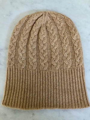 Brocante Gramon - SCA 3-ply Beanies | Camel Cable Knit
