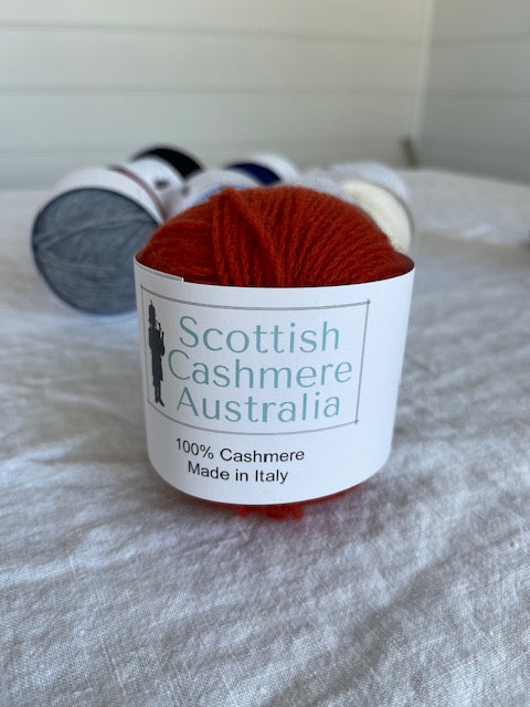Brocante Gramon - SCA 4-ply Cashmere Knitting Yarn - Rust