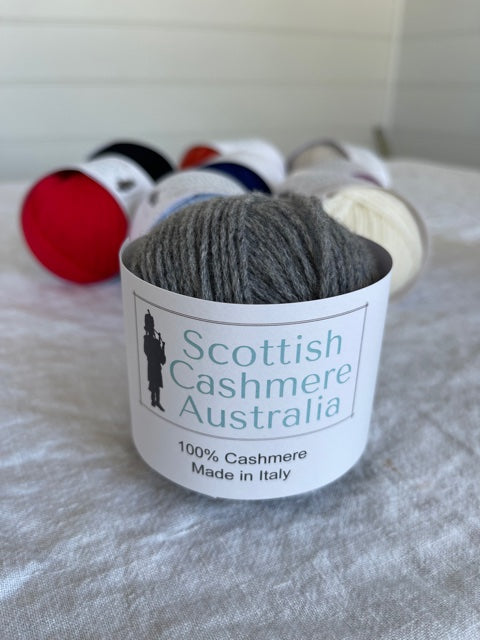 Brocante Gramon - SCA 4-ply Cashmere Knitting Yarn - Mid Grey