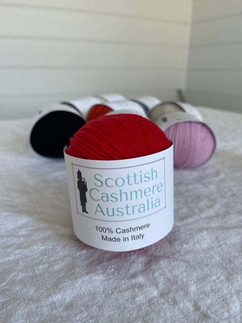 Brocante Gramon - SCA 4-ply Cashmere Knitting Yarn - Cardinal Red