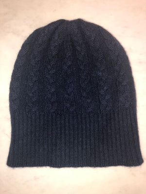 Brocante Gramon - SCA 3-ply Beanies | Navy Cable Knit