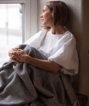 Brocante Gramon - Merino Cashmere Throw - Grey Herringbone