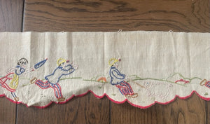 Brocante Gramon - Embroidered Antique French Shelf Decoration