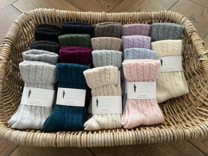 Brocante Gramon - SCA Cashmere 3 Ply Cable Knit Socks