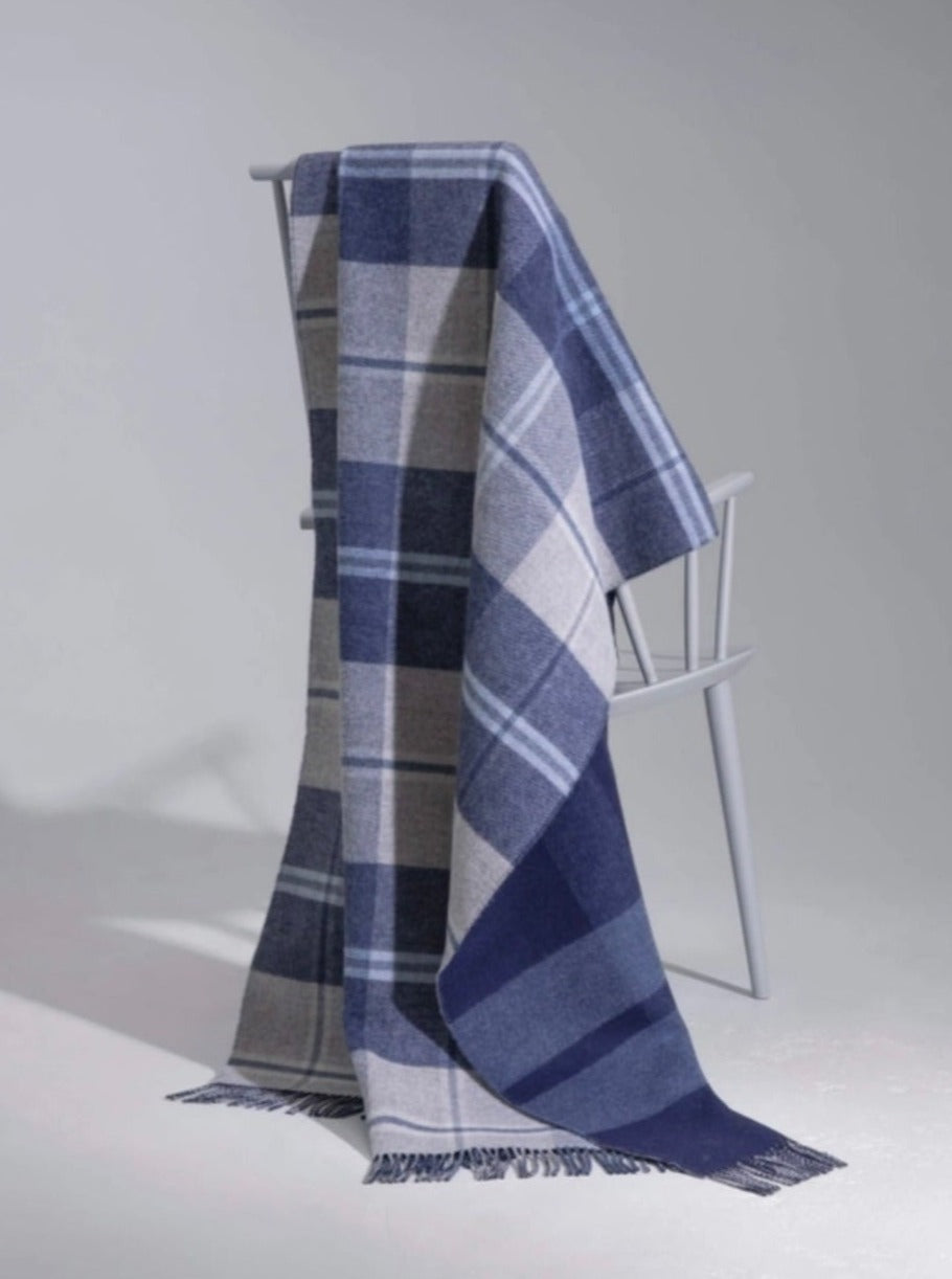 Brocante Gramon - Lambswool Double Face Check Throw | Blue + Cream Windowpane