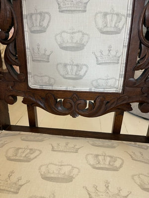 Brocante Gramon - Crown Jacobean Oak chair