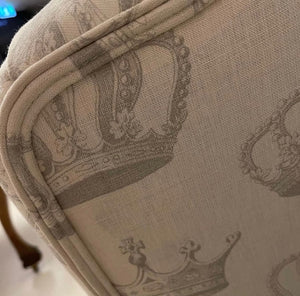 Brocante Gramon - The Crown English Linen Armchair Armchair