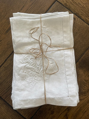 Brocante Gramon - Vintage White Linen Napkins #SB - Set of 11