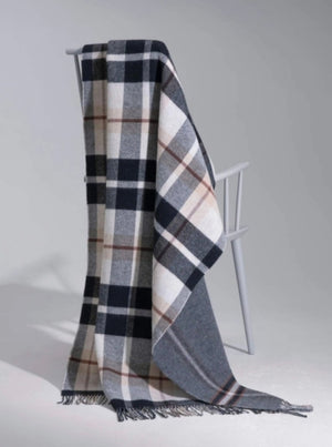 Brocante Gramon - Lambswool Double Face Check Throw | Black + Brown Plaid