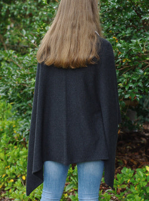 Brocante Gramon - SCA 2-Ply Poncho - Charcoal