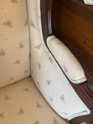 Brocante Gramon - Bee English Linen Bergere Armchair